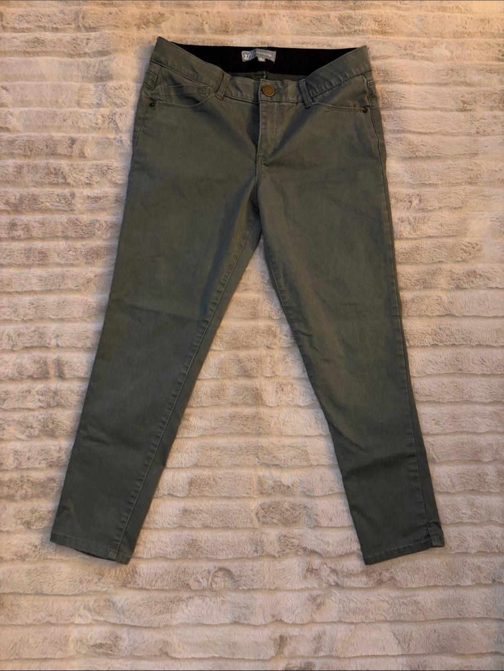 Wit & Wisdom Olive Skinny Jeans